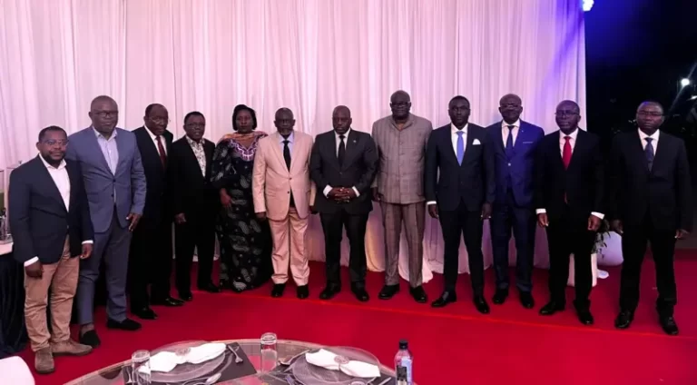 Mouvement Sauvons la RDC” ry’abatavuga rumwen’ubutegetsi bwa Kinshasa ryavukiye i Nairobi muri Kenya ryatangaje ko rigiye gukora “igikorwa gikomeye cya dipolomasi.